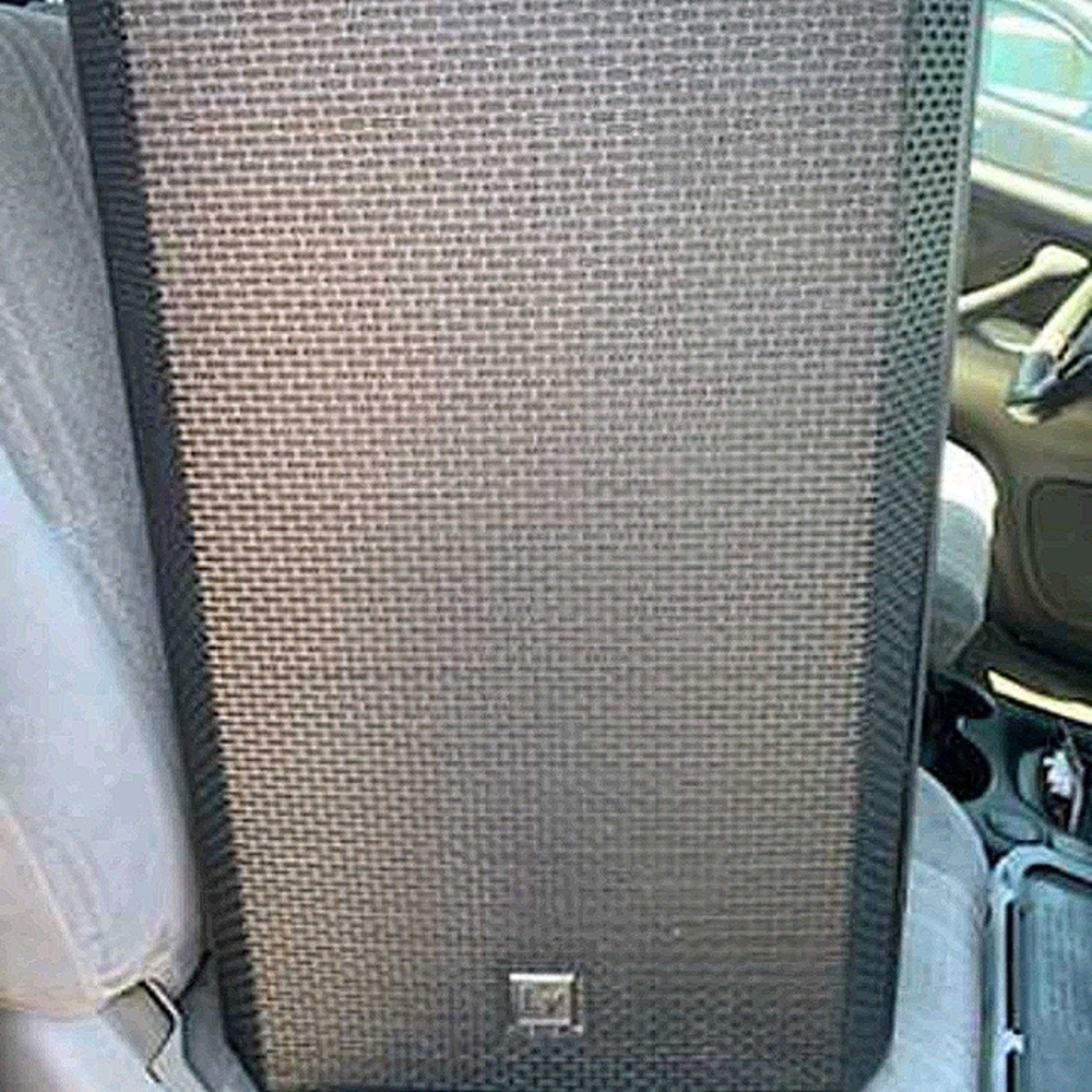 EV EKE-15P 2 WAY DJ SPEAKERS